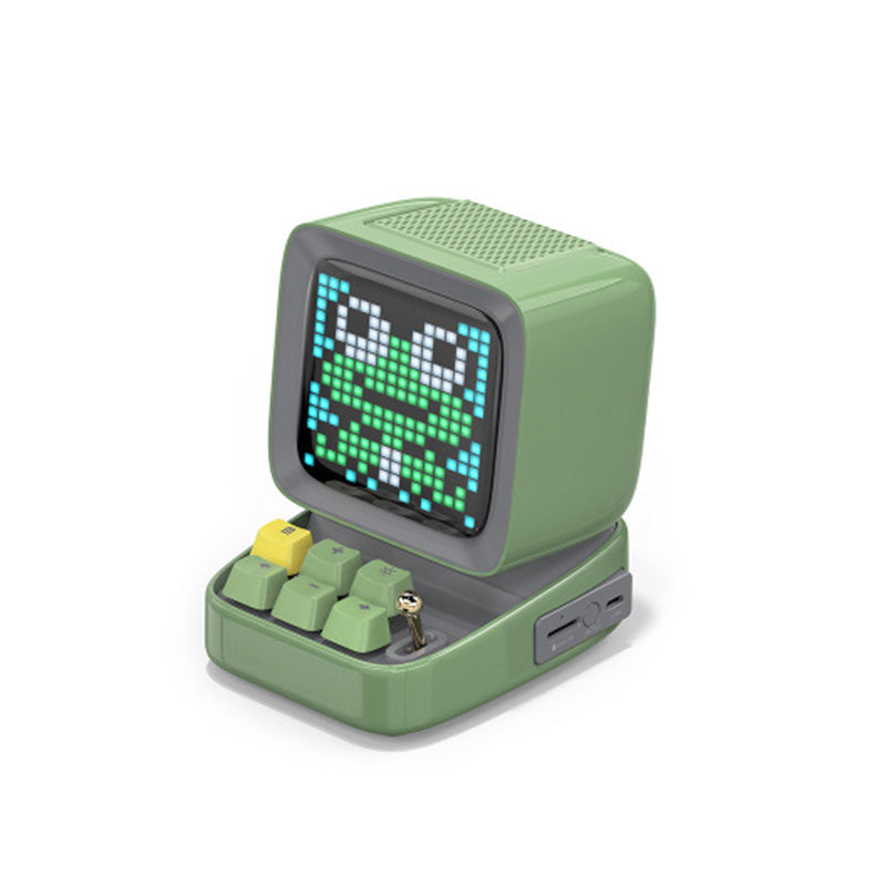 Retro Pixel Art Game ＆ Bluetooth Speaker